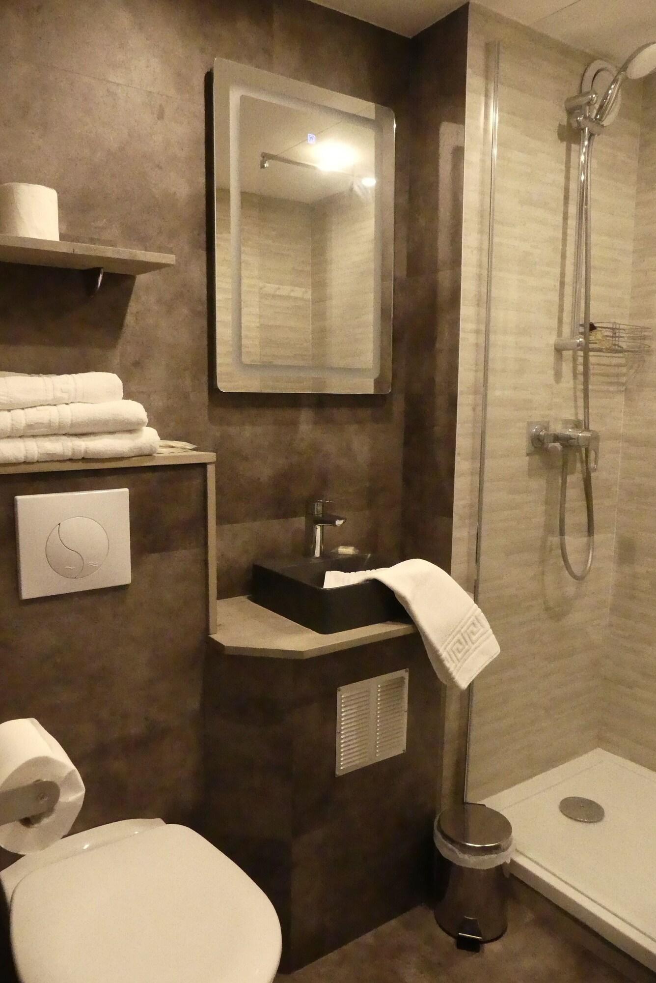 Contact Hotel Le Provencal Bordeaux Lac מראה חיצוני תמונה