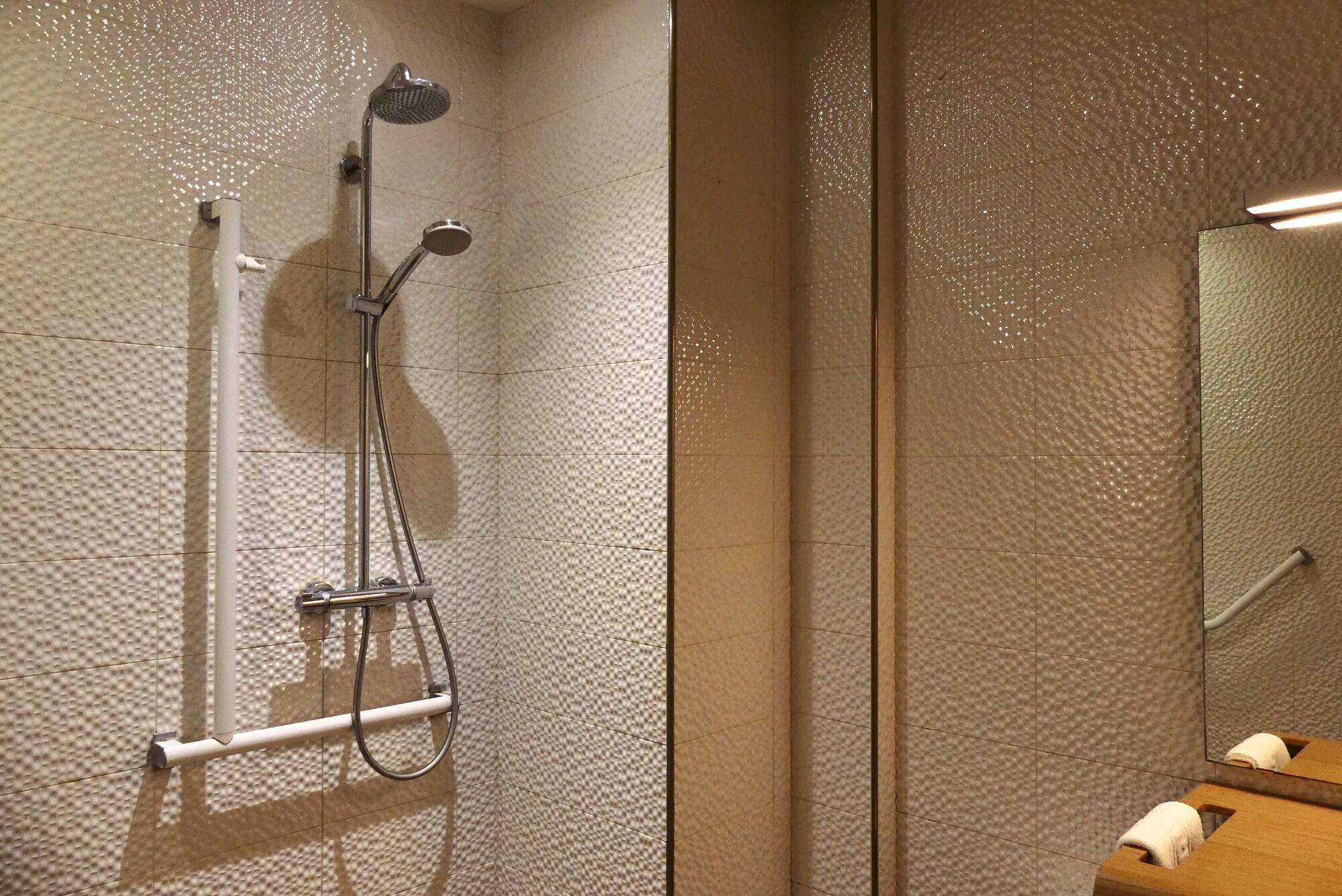 Contact Hotel Le Provencal Bordeaux Lac מראה חיצוני תמונה